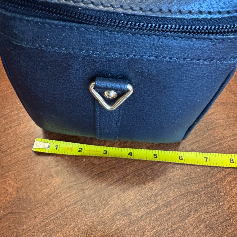 Gucci Vintage Black Leather Vanity Bag with Bamboo Handle - Picture 10 of 17